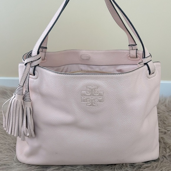 Tory Burch Handbags - Blush Pink Tory Burch Handbag